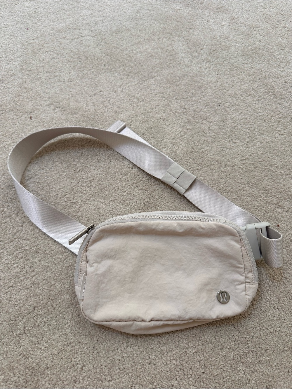 Lululemon belt bag